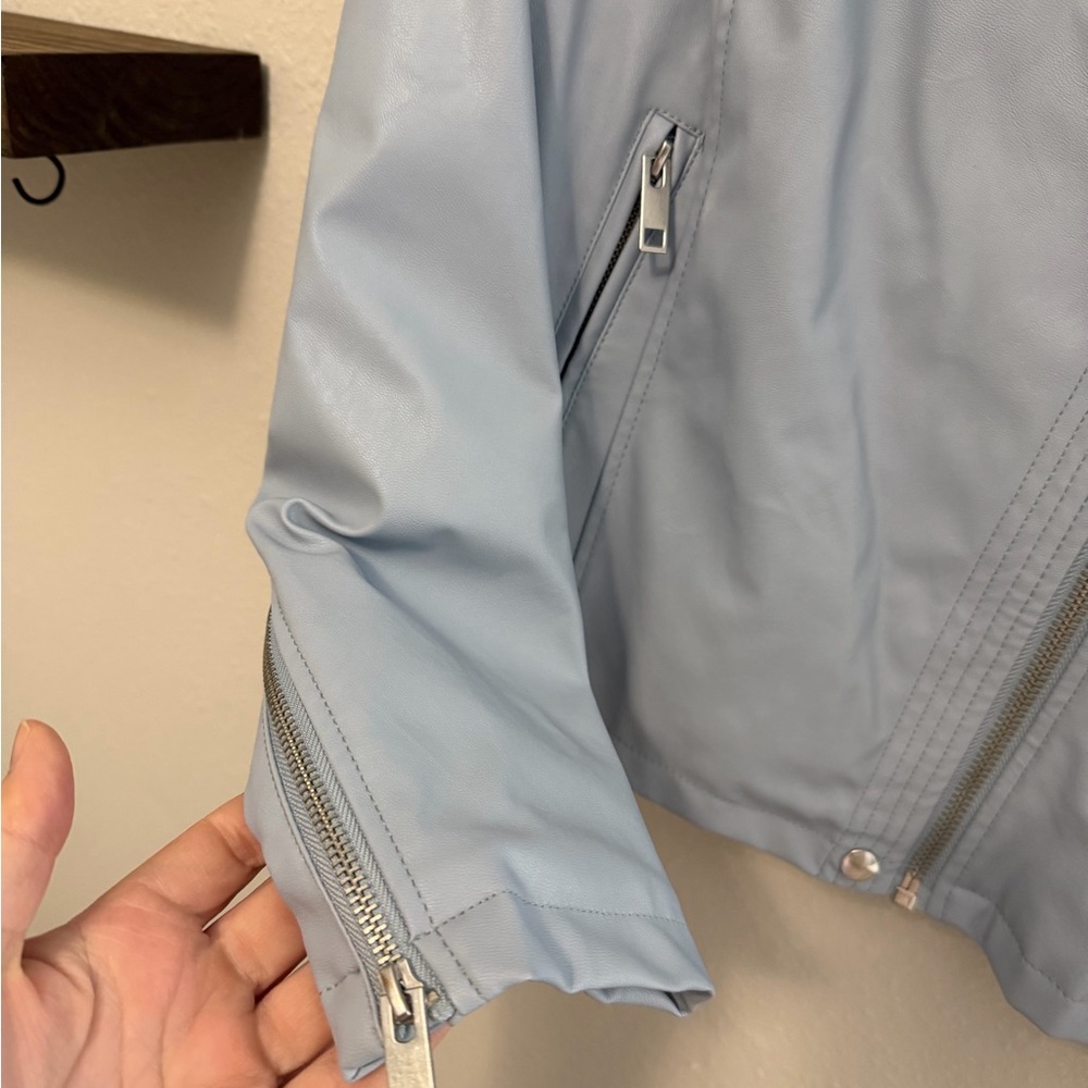 Westport Sky Blue Leather Jacket - Picture 3 of 9